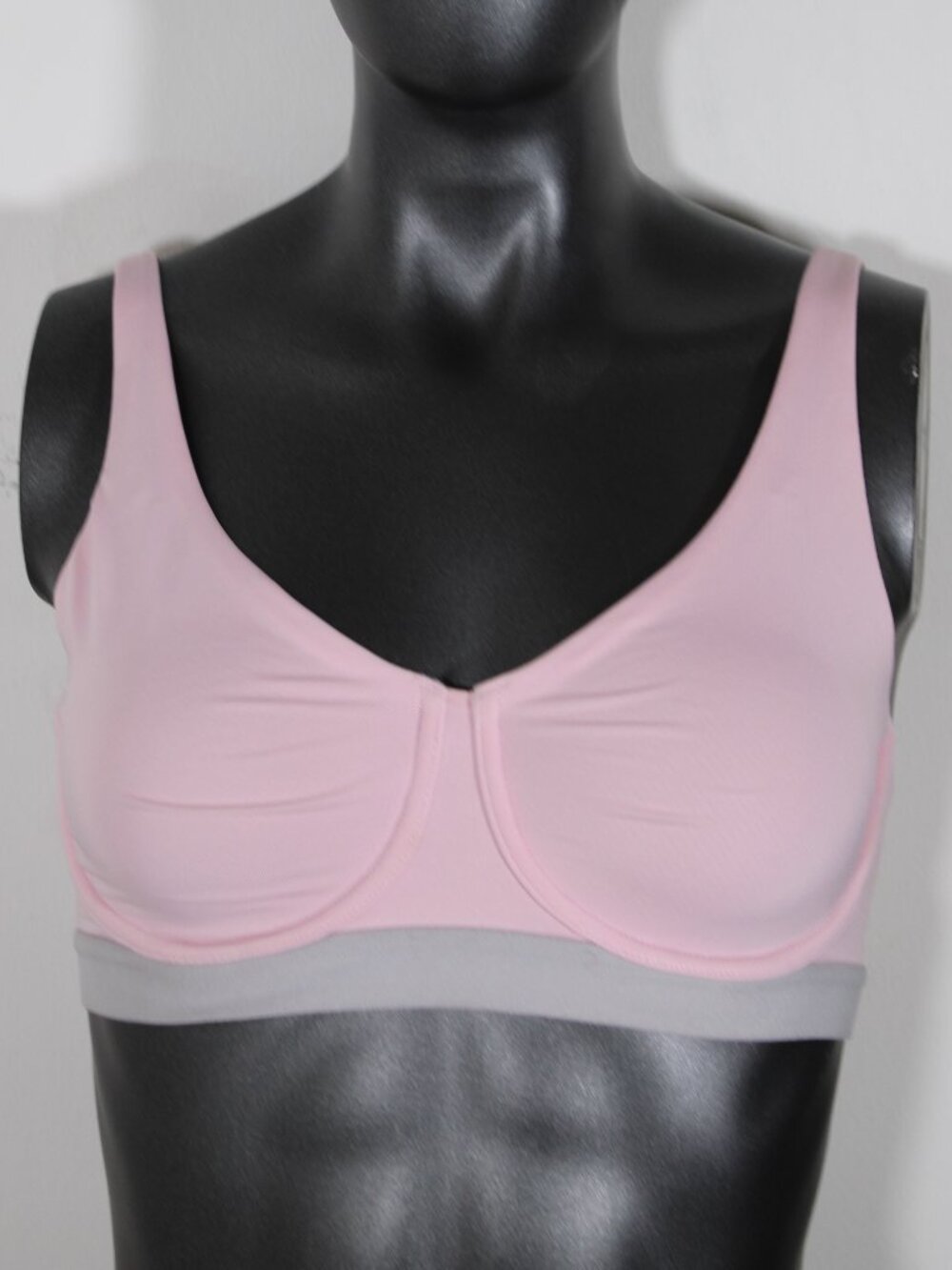 Natori Pink Mesh Underwire Contour Sports Bra - Size 34C
